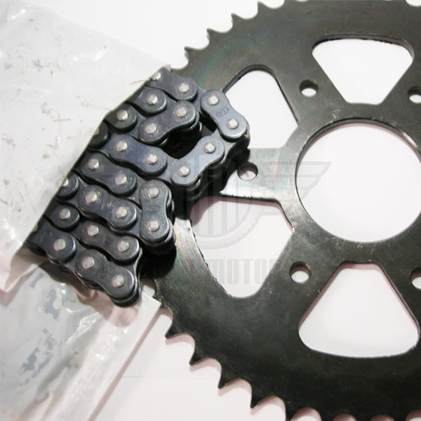 KIT SPROCKET Y CADENA DOMINAR 400 / DOMINAR 400 UG Bajaj Matriz